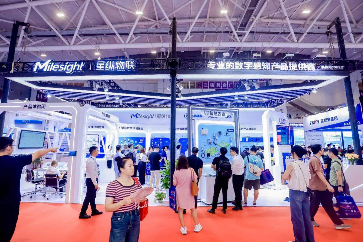 �۽���ɫ��̼��ռ��������������Я���´�������������������չ