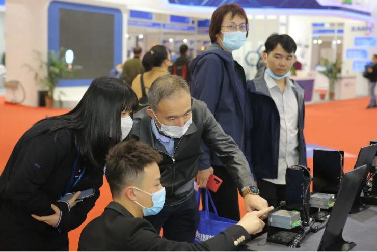 ���ڹ��ʰ뵼��չ������Ļ�����600+չ���뺣��רҵ���