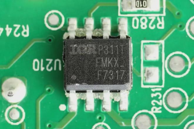 ����ʾ��΢����������������г���Ӣ����ռ�ȳ���������