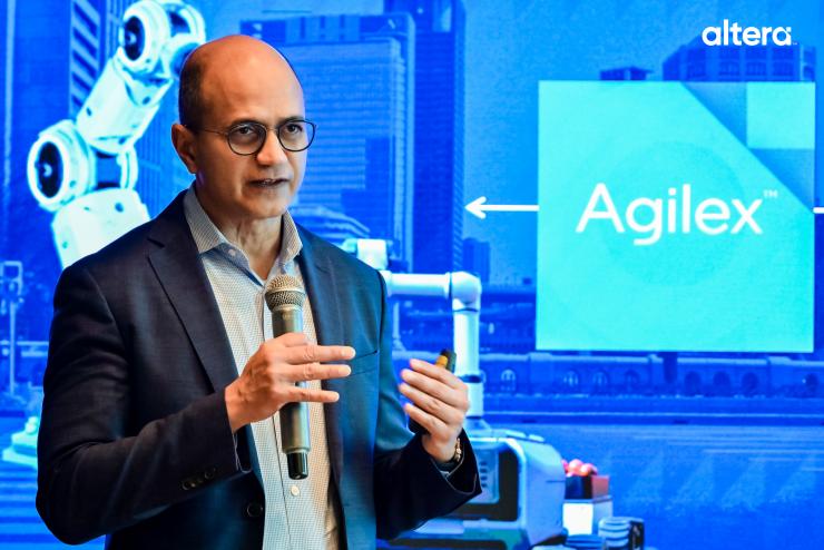 ������Ӫ�������й���FPGA��ͷCEO���AIʱ��ս�����г��¶�λ