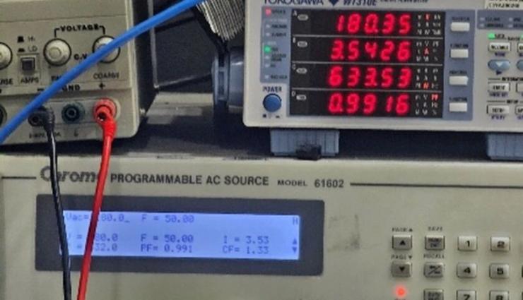 ���»����Ʒ���ӭ��ͻ�ƣ�������MCUʵ��ѹ�����������PFC����һ����